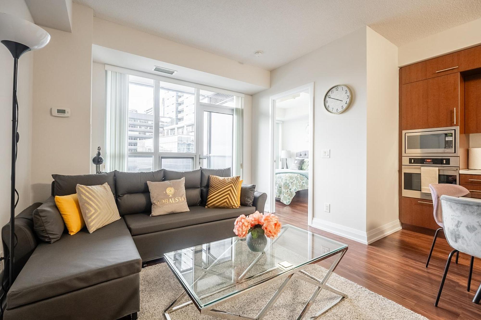 Globalstay Modern Apartments In North York Skyscraper Торонто Экстерьер фото