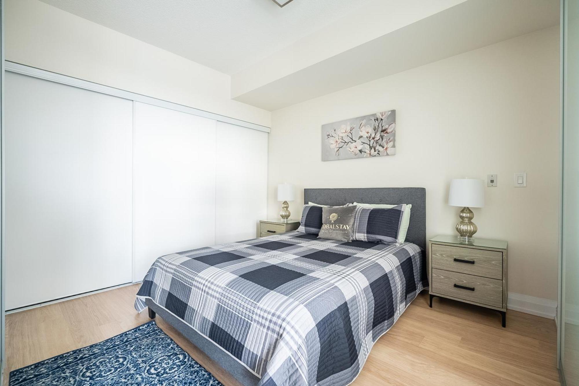 Globalstay Modern Apartments In North York Skyscraper Торонто Экстерьер фото