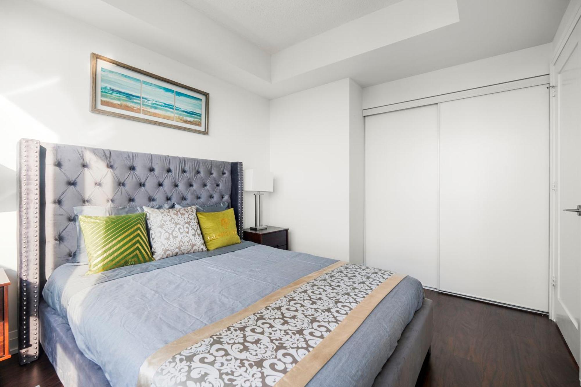 Globalstay Modern Apartments In North York Skyscraper Торонто Экстерьер фото