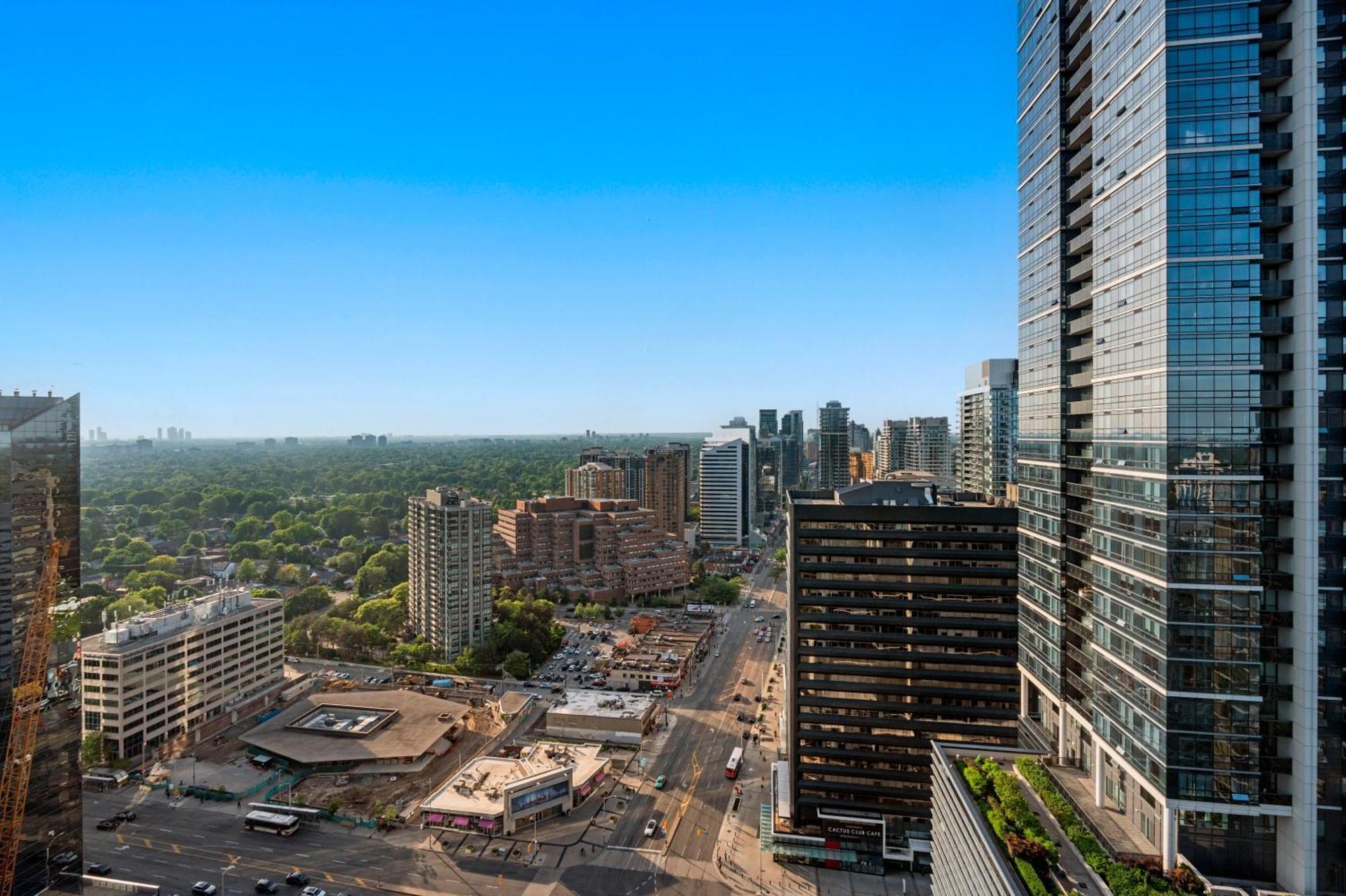Globalstay Modern Apartments In North York Skyscraper Торонто Экстерьер фото