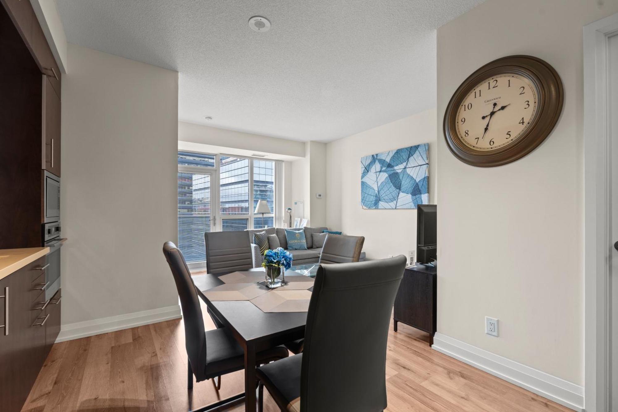 Globalstay Modern Apartments In North York Skyscraper Торонто Экстерьер фото
